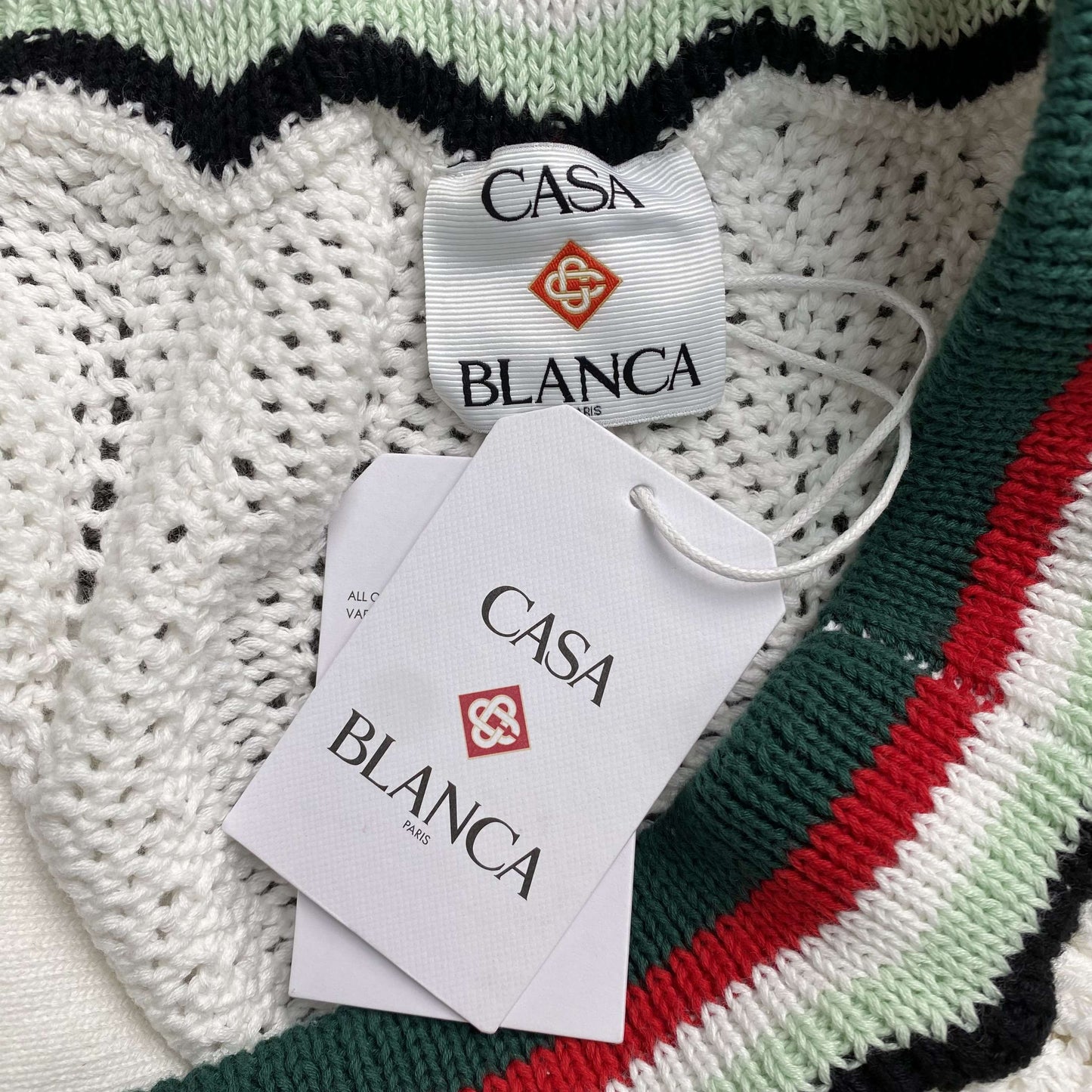 Conjunto Casablanca Crochet Blanco Logo
