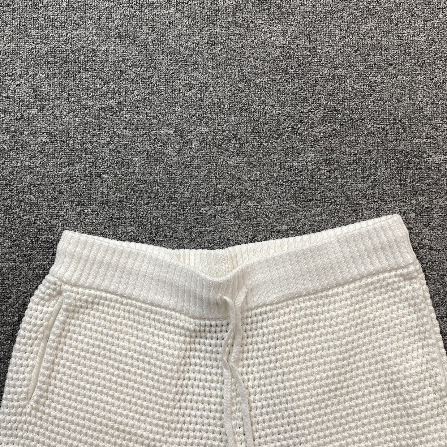 Conjunto Casablanca Crochet Blanco Gris