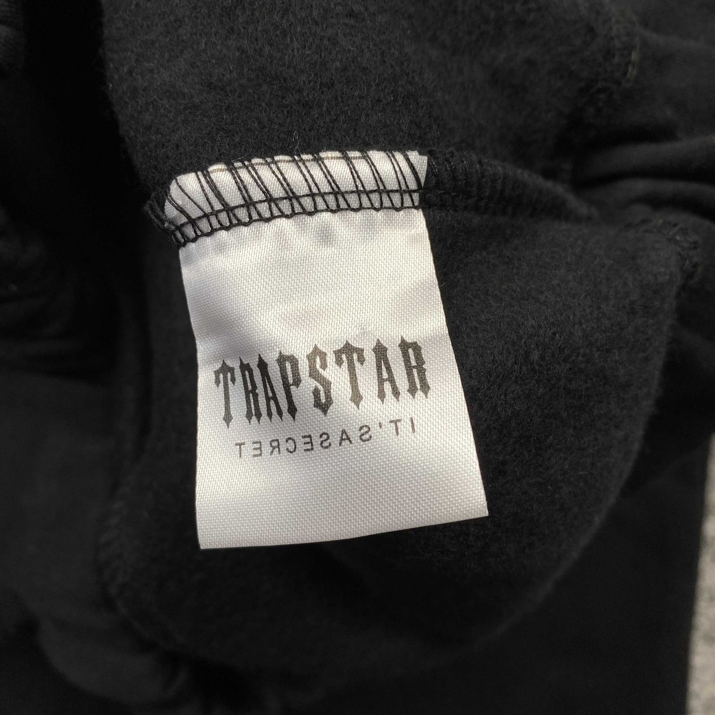 TRAPSTAR CHENILLE DECODED TRACKSUIT BLACK GREEN