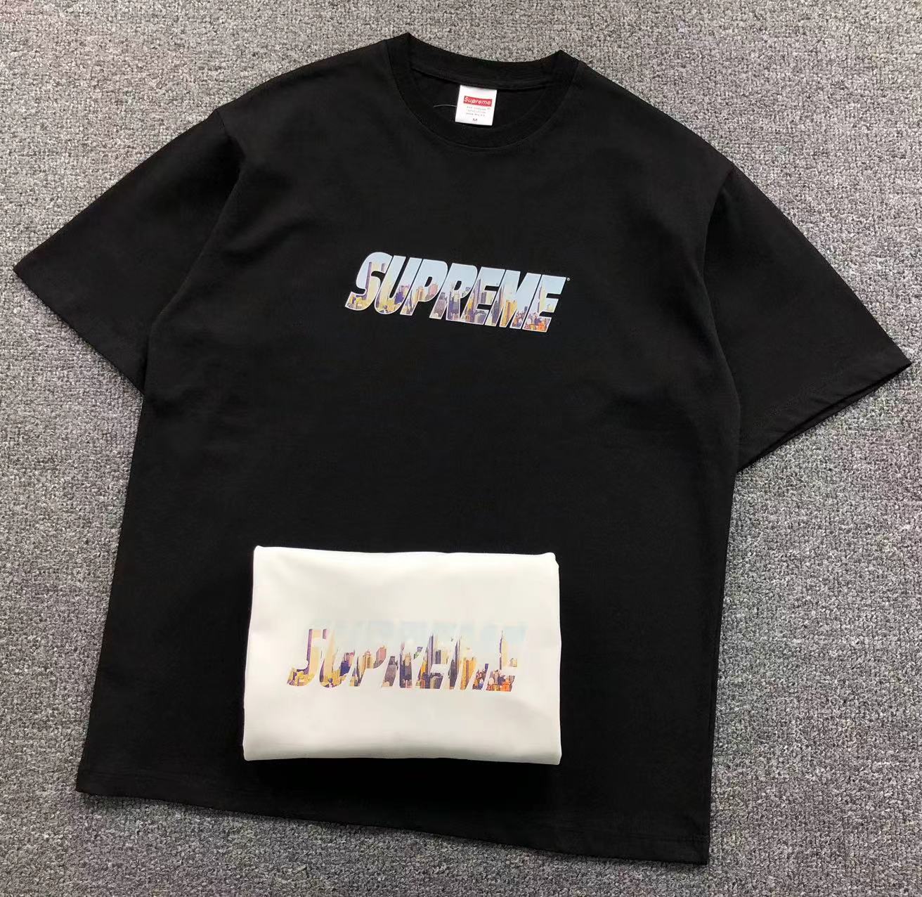 SUPREME GOTHAM TEE WHITE