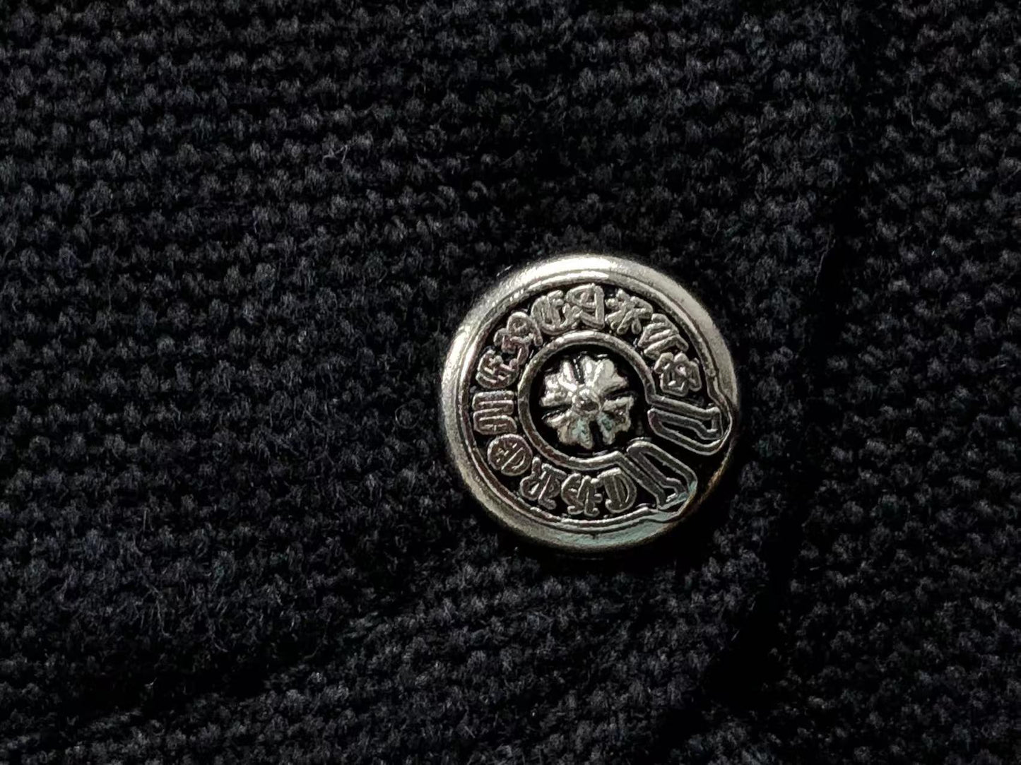 chrome-hearts-cross-patch-carpenter-pants-black-5-Drip Store Argentina