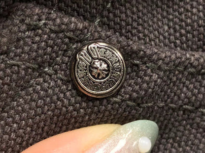 chrome-hearts-cross-patch-carpenter-pants-grey-11-Drip Store Argentina