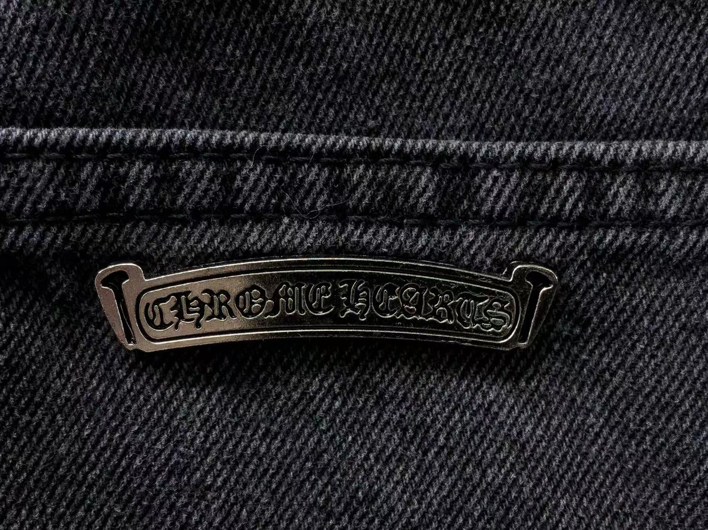 chrome-hearts-cross-patch-jeans-black-11_56f224f4-Drip Store Argentina