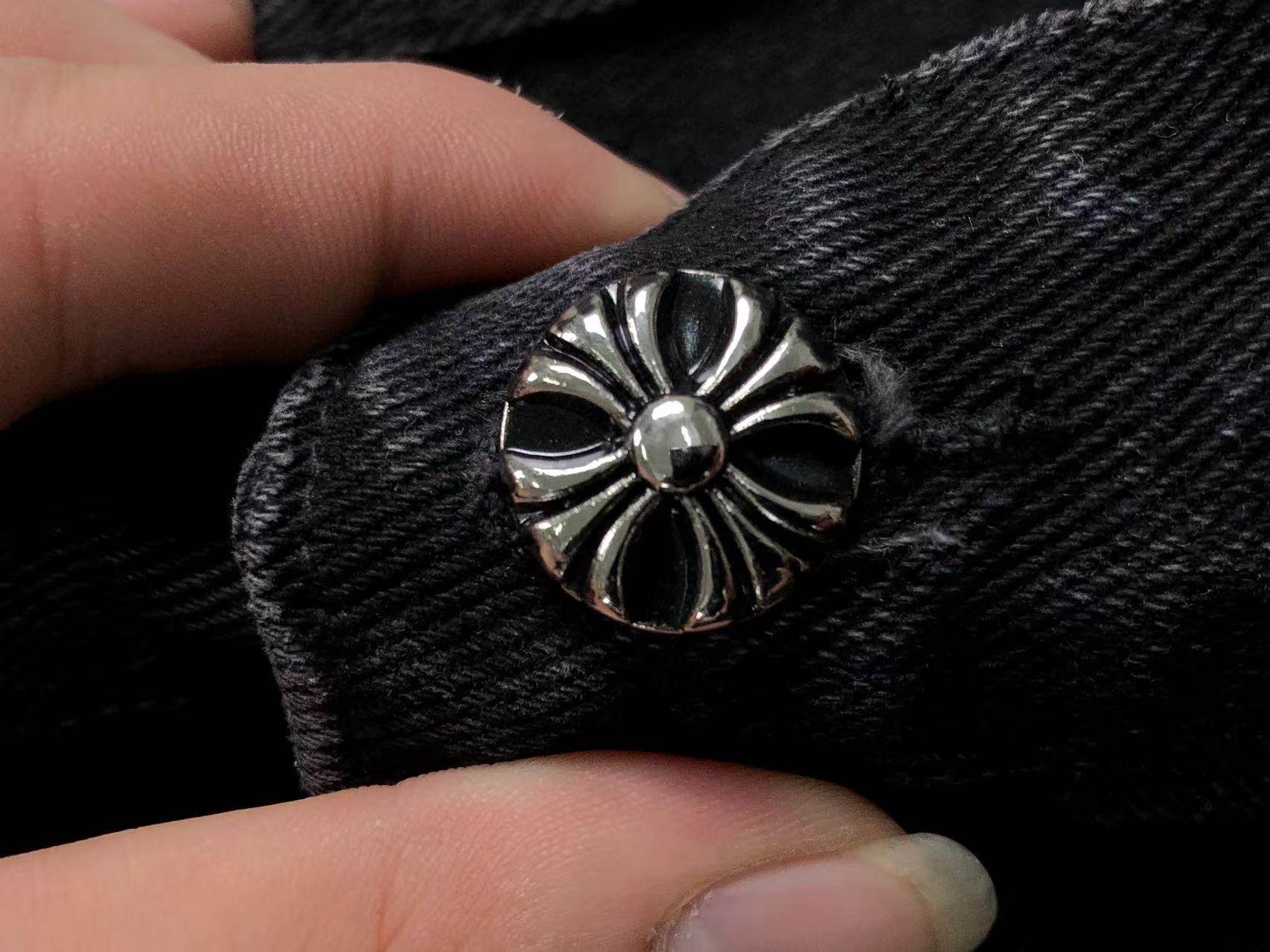 chrome-hearts-cross-patch-jeans-black-4_1b672b00-Drip Store Argentina