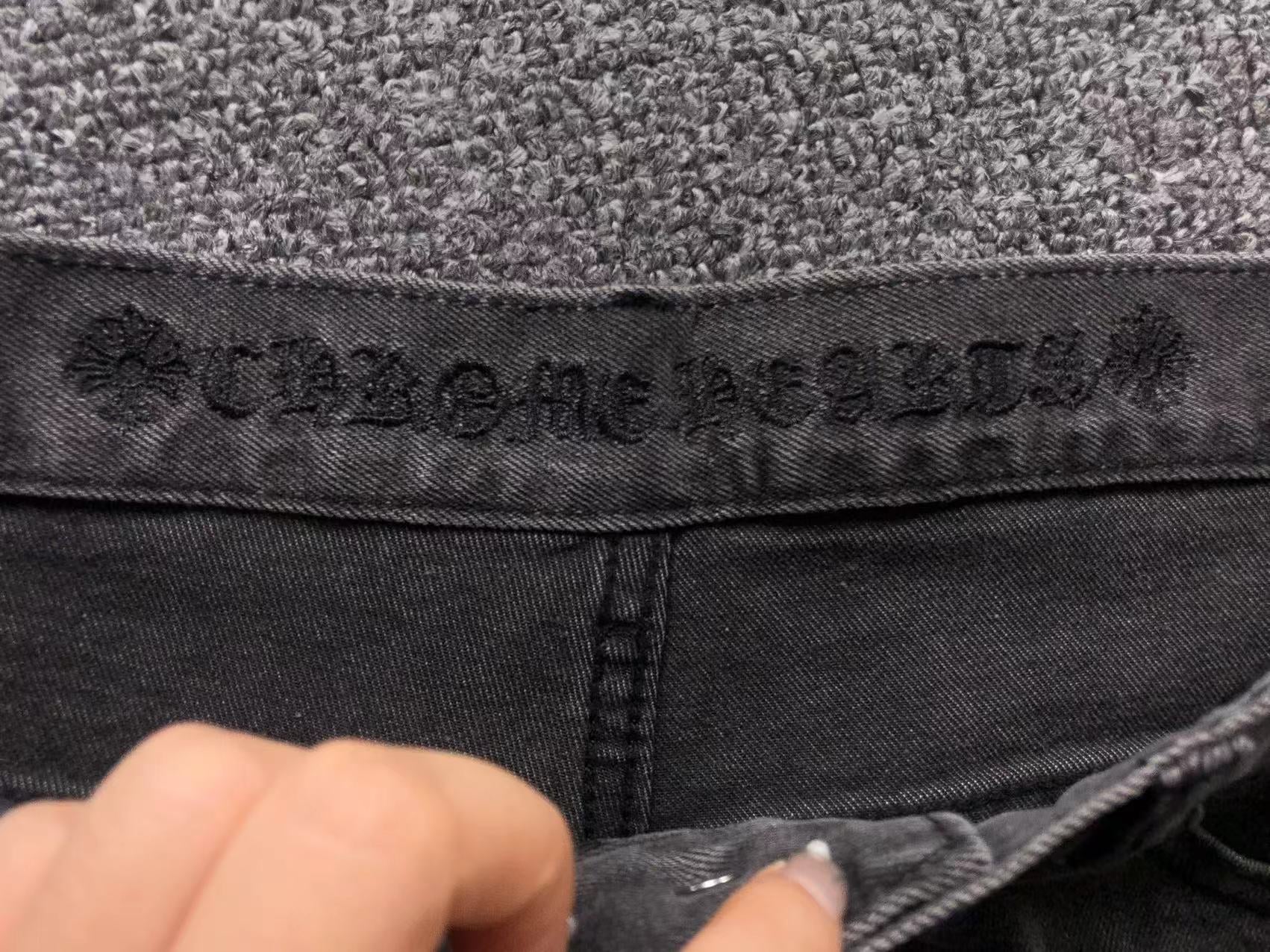 chrome-hearts-cross-patch-jeans-black-5_f22fc3d3-Drip Store Argentina