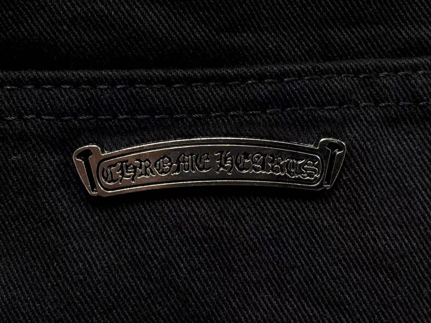 chrome-hearts-cross-patch-jeans-black-6_43b14beb-Drip Store Argentina