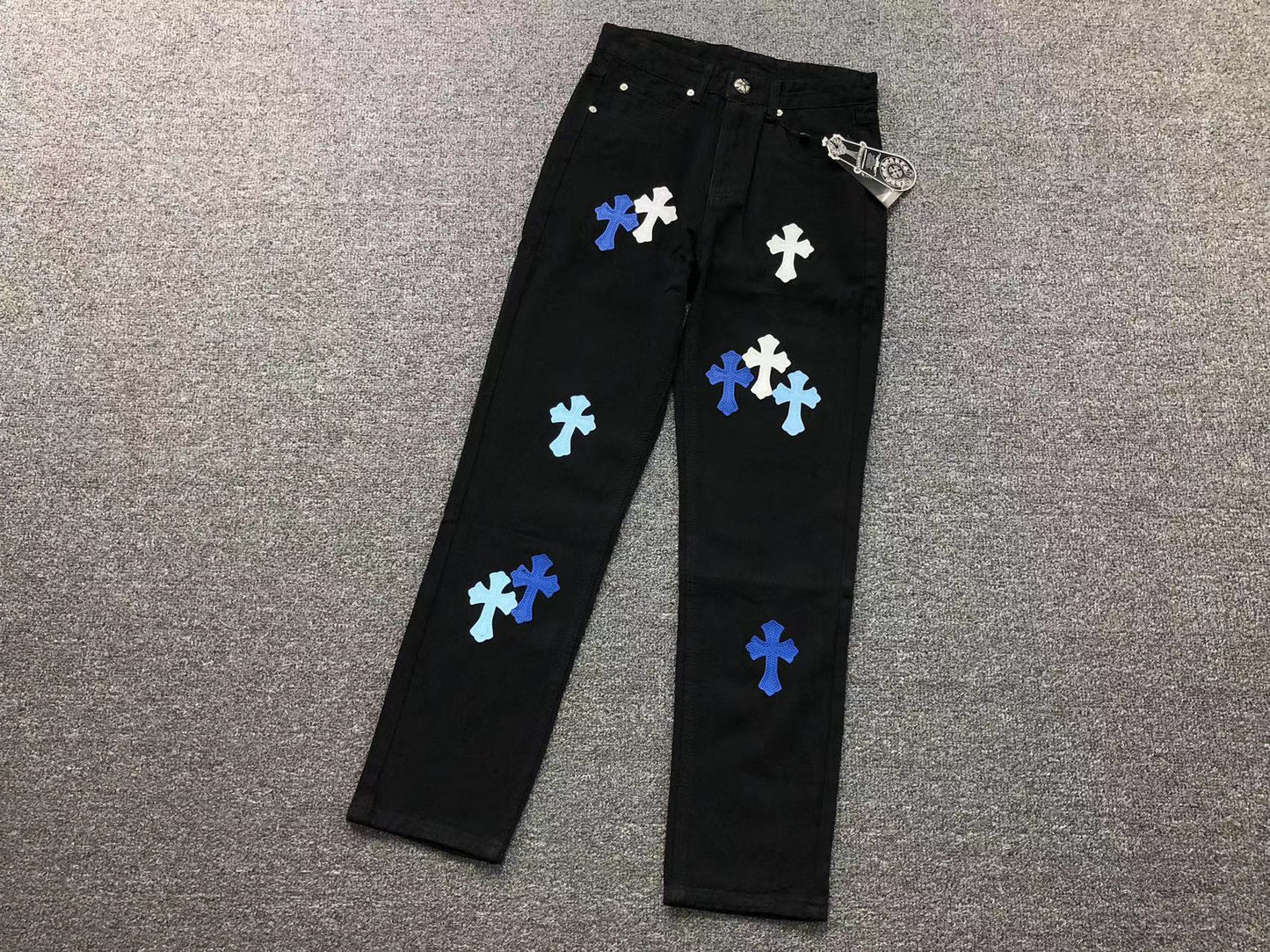 chrome-hearts-cross-patch-jeans-black_58667ab9-Drip Store Argentina
