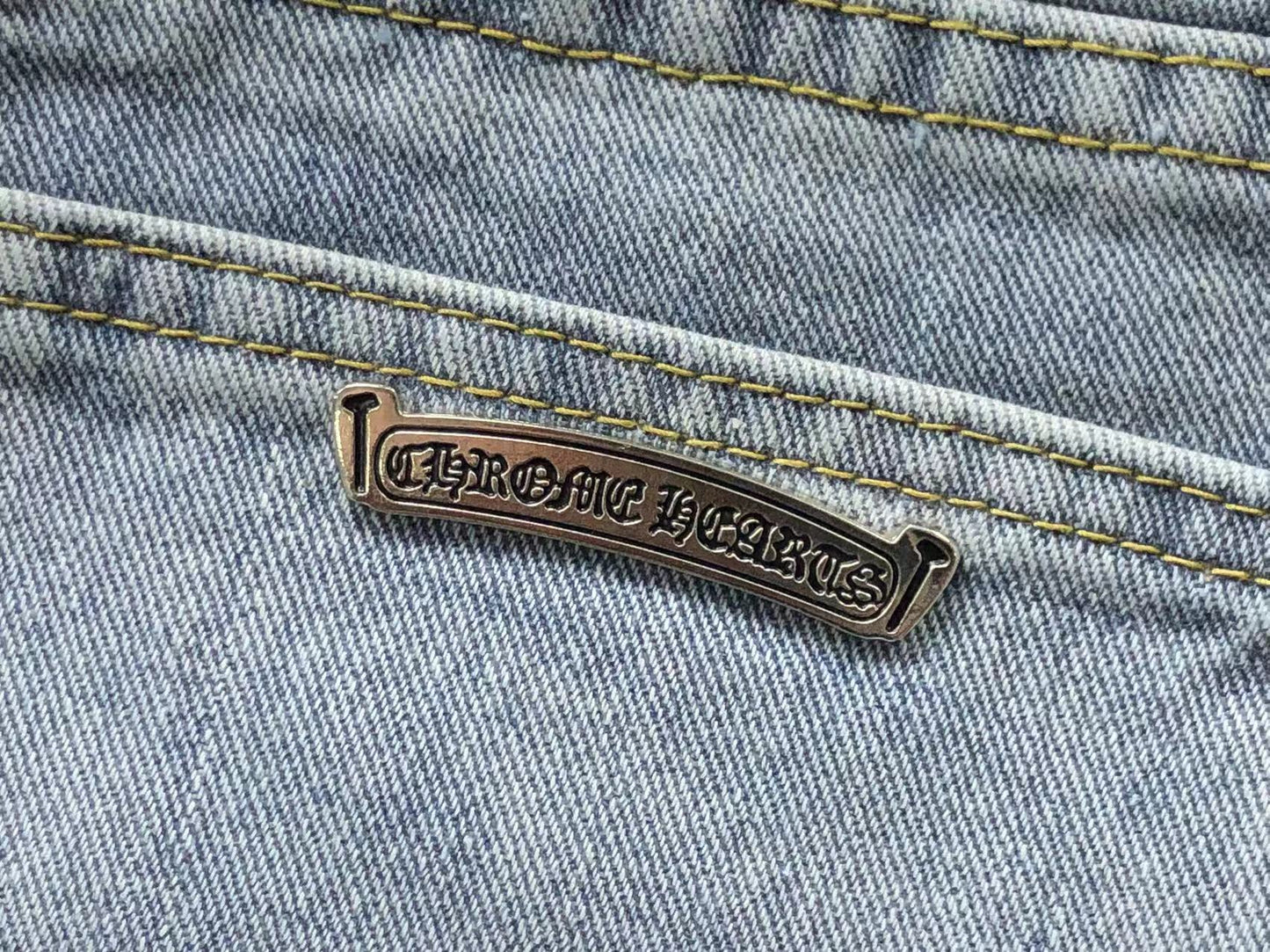 chrome-hearts-cross-patch-jeans-blue-5_975dc176-Drip Store Argentina