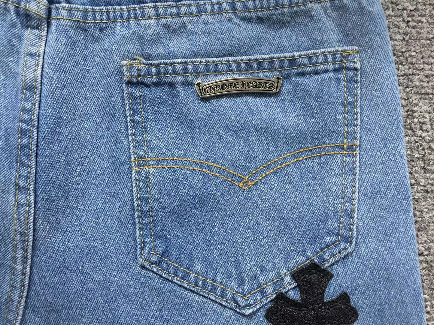 chrome-hearts-cross-patch-jeans-blue-5_d2b286fd-Drip Store Argentina