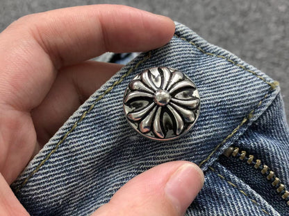 chrome-hearts-cross-patch-jeans-blue-9_e6ec9b49-Drip Store Argentina