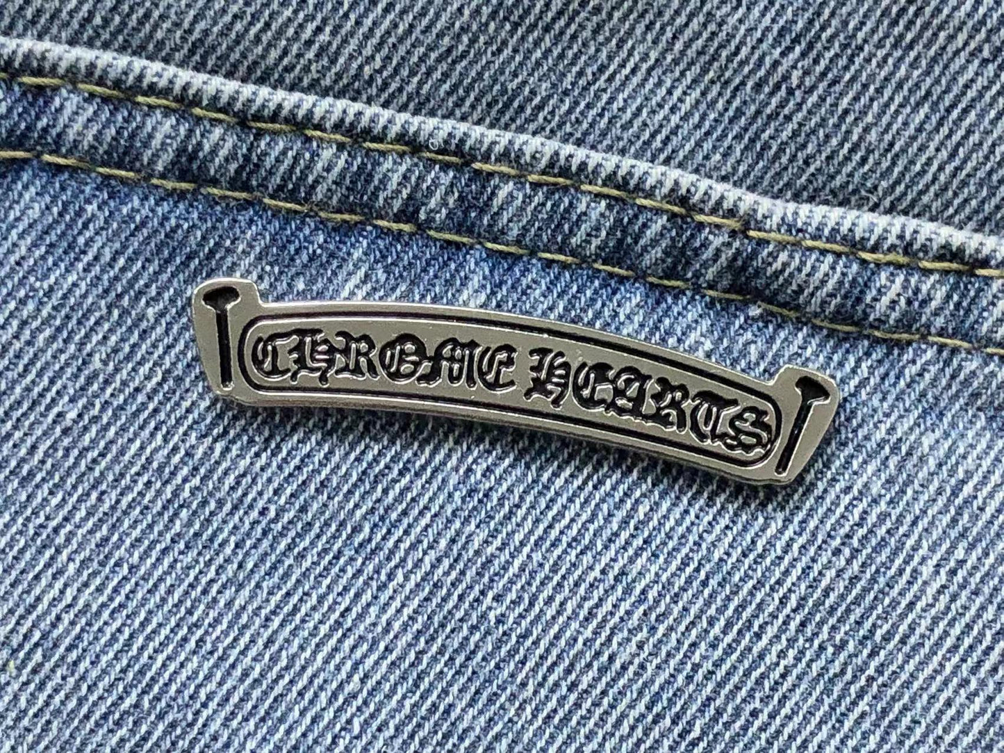 chrome-hearts-cross-patch-jeans-blue-9_e81aff77-Drip Store Argentina