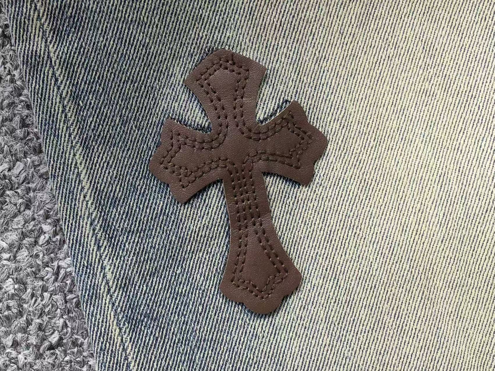 chrome-hearts-cross-patch-jeans-blue-washed-6_73eae36f-Drip Store Argentina