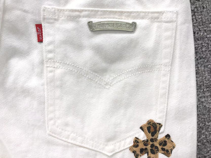 chrome-hearts-leopard-cross-patch-jeans-white-4-Drip Store Argentina