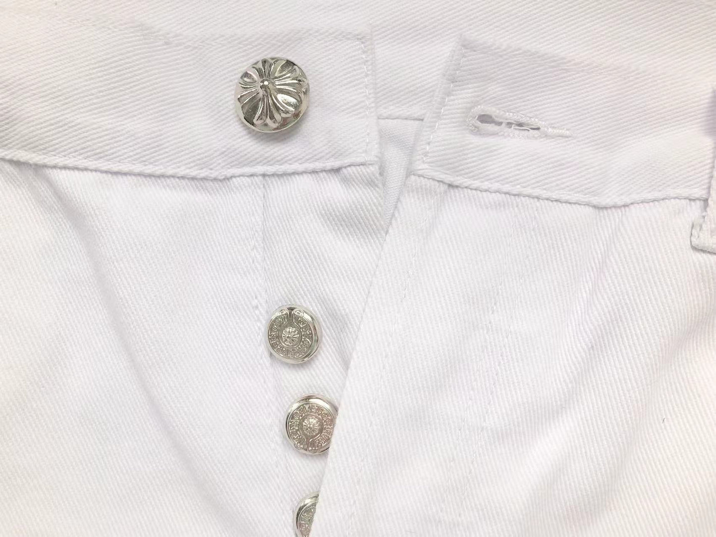 chrome-hearts-zebra-cross-patch-jeans-white-11-Drip Store Argentina