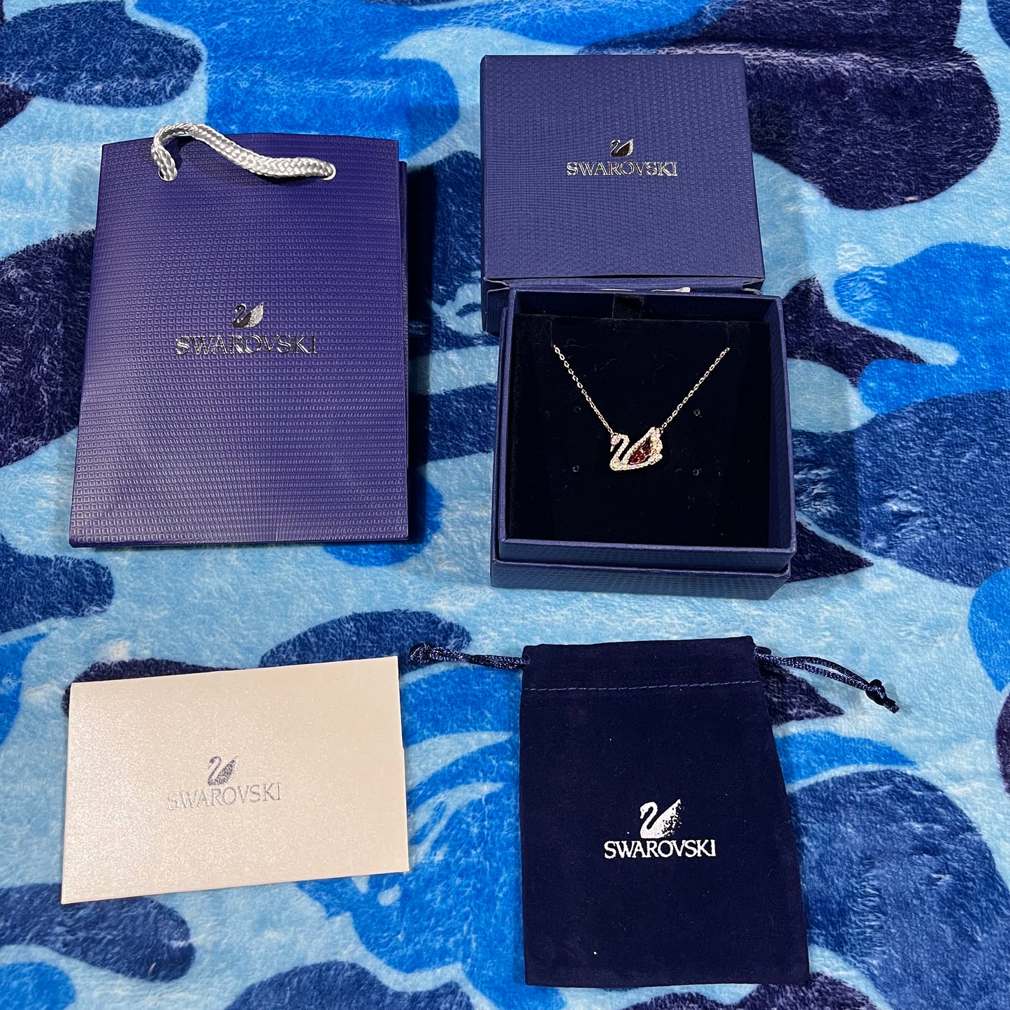 Collar Swarovski Swan Rose Gold