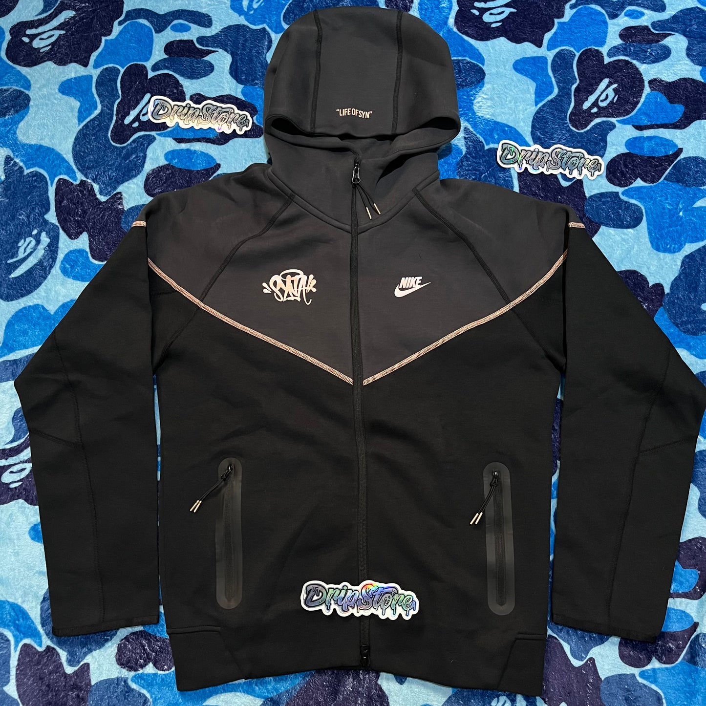 Conjunto Nike X Syna World Tech M