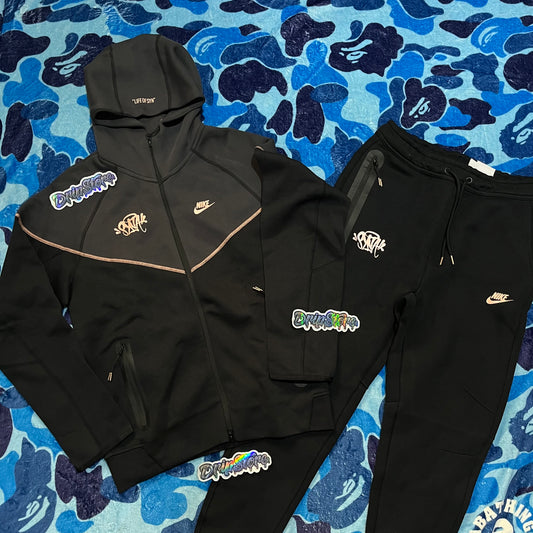 Conjunto Nike X Syna World Tech XL