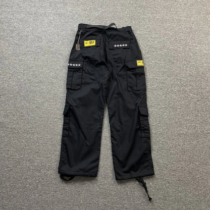 corteiz-5-starz-guerillaz-cargo-pant-black-2-Drip Store Argentina