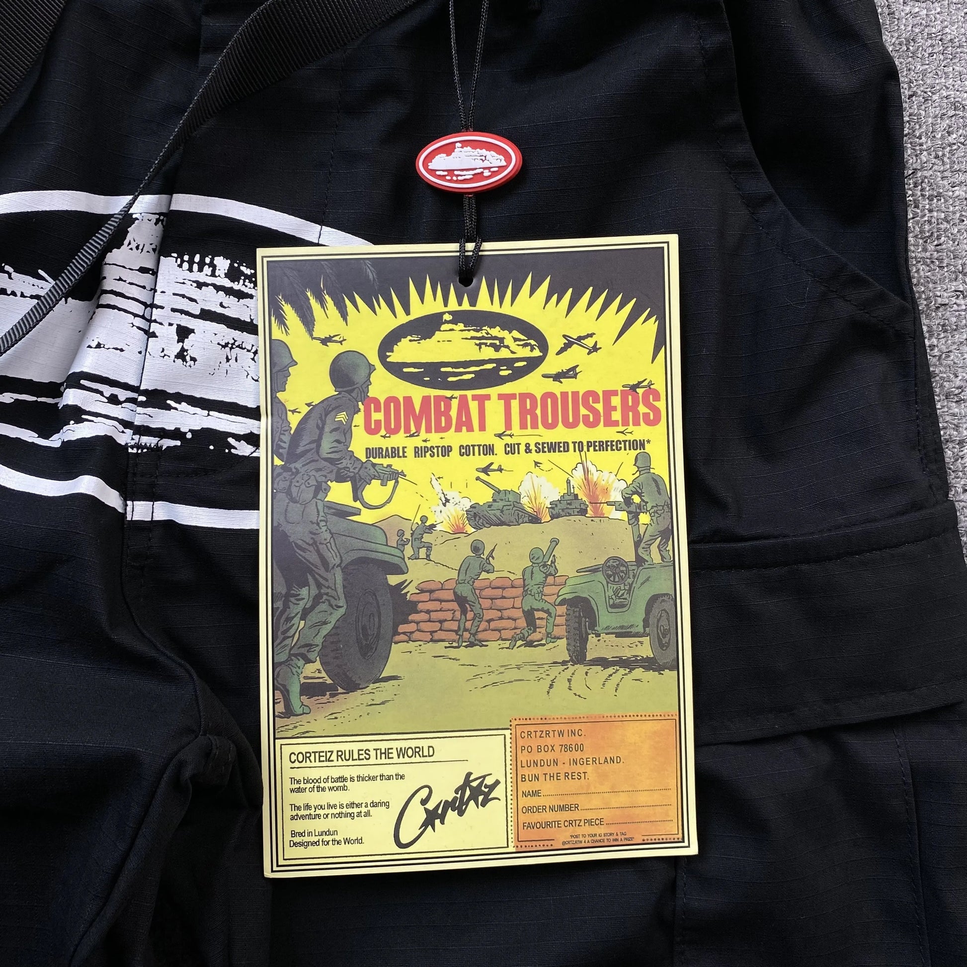 corteiz-5-starz-guerillaz-cargo-pant-black-8-Drip Store Argentina