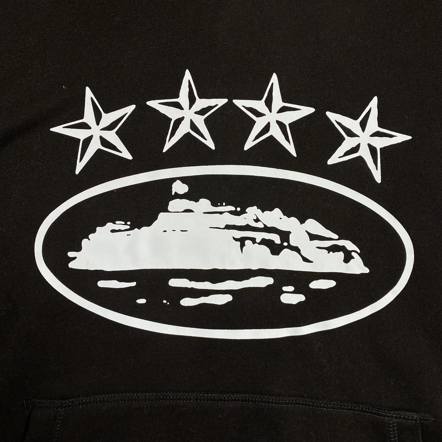 corteiz-alcatraz-4-starz-hoodie-black-2-Drip Store Argentina