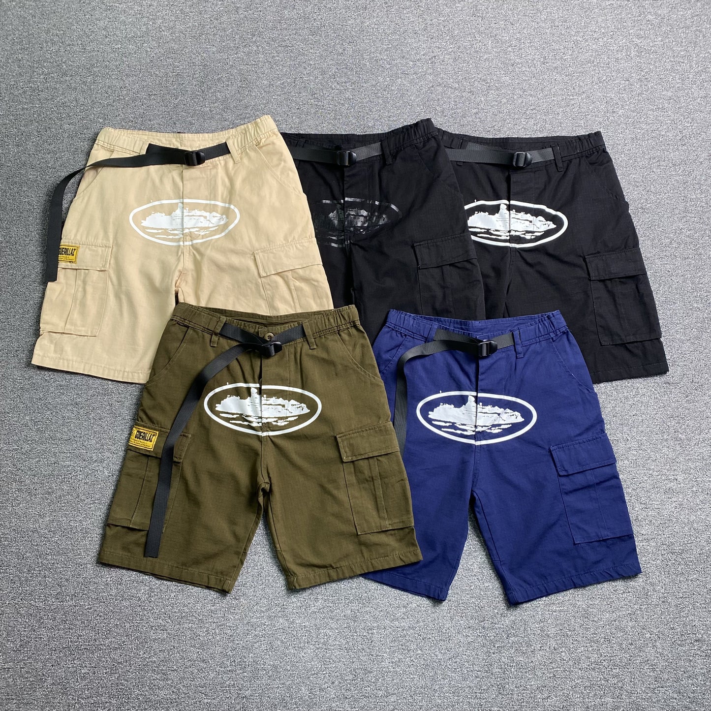 corteiz-alcatraz-cargo-shorts-beige-8-Drip Store Argentina