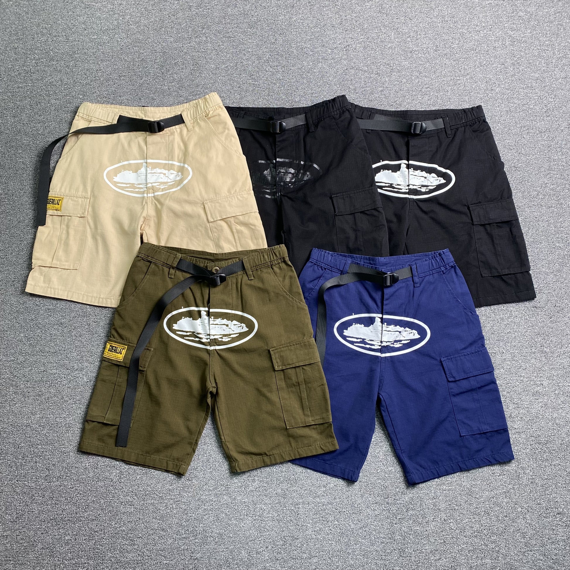 corteiz-alcatraz-cargo-shorts-beige-8-Drip Store Argentina