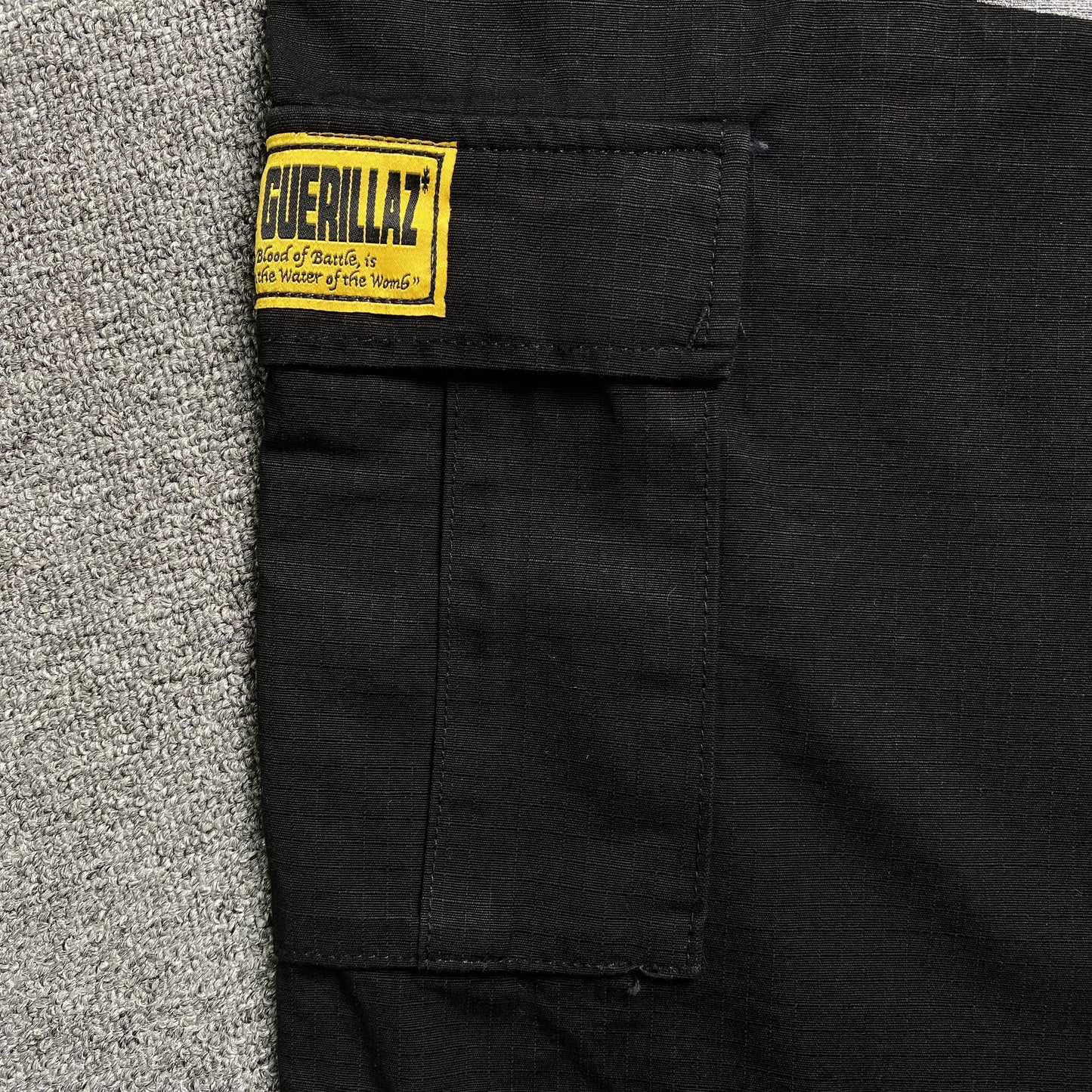 corteiz-alcatraz-cargo-shorts-black-4-Drip Store Argentina