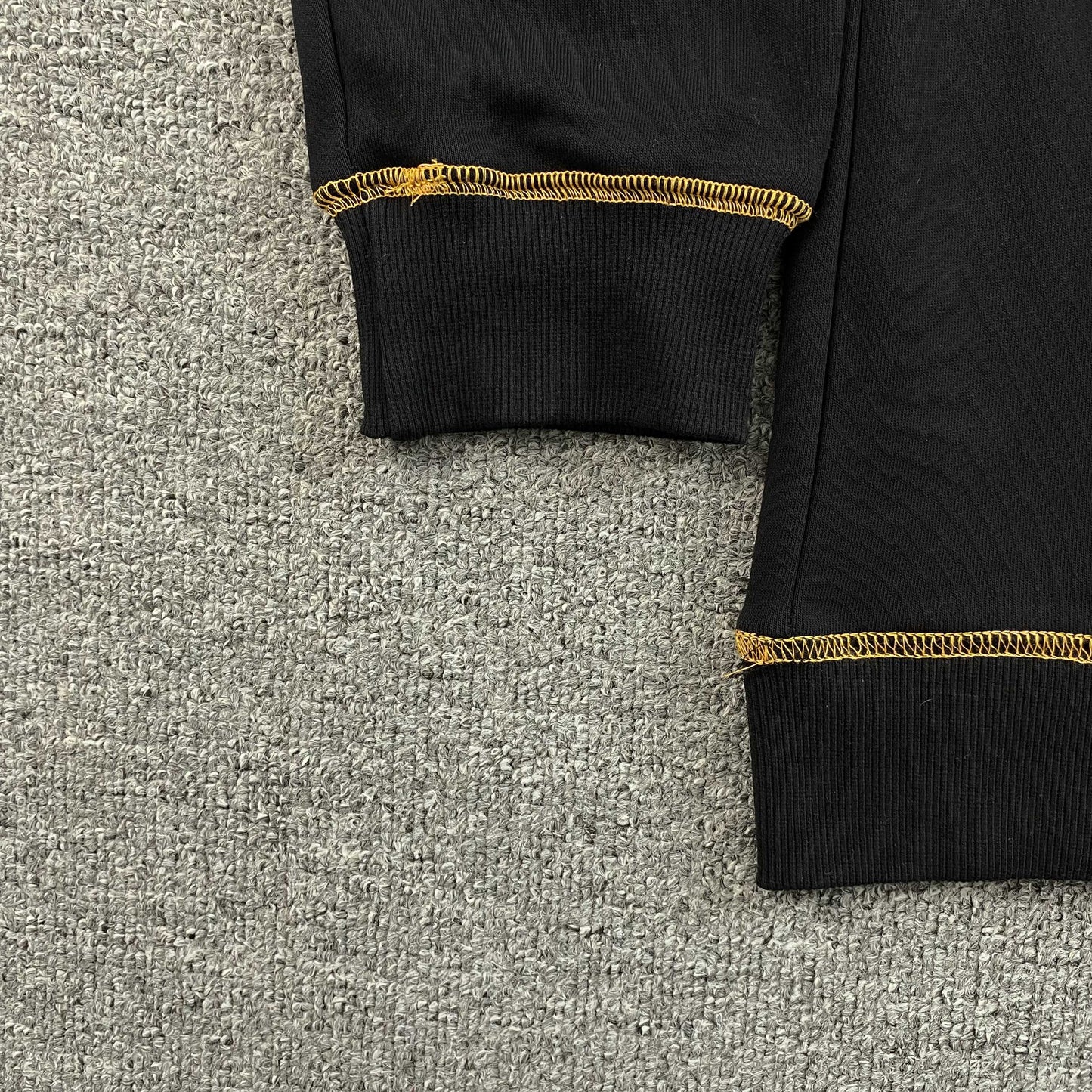 Buzo Corteiz Alcatraz Contrast Hoodie Negro