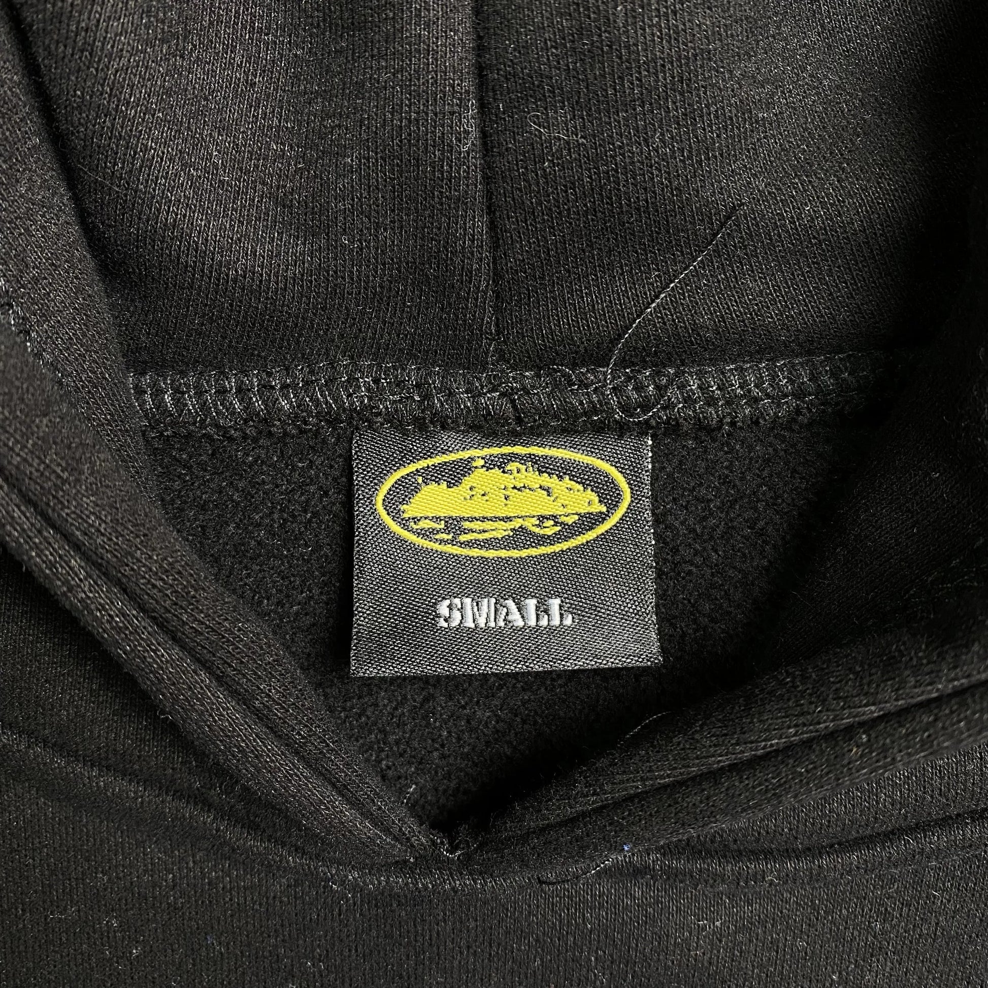 corteiz-alcatraz-hoodie-triple-black-4-Drip Store Argentina