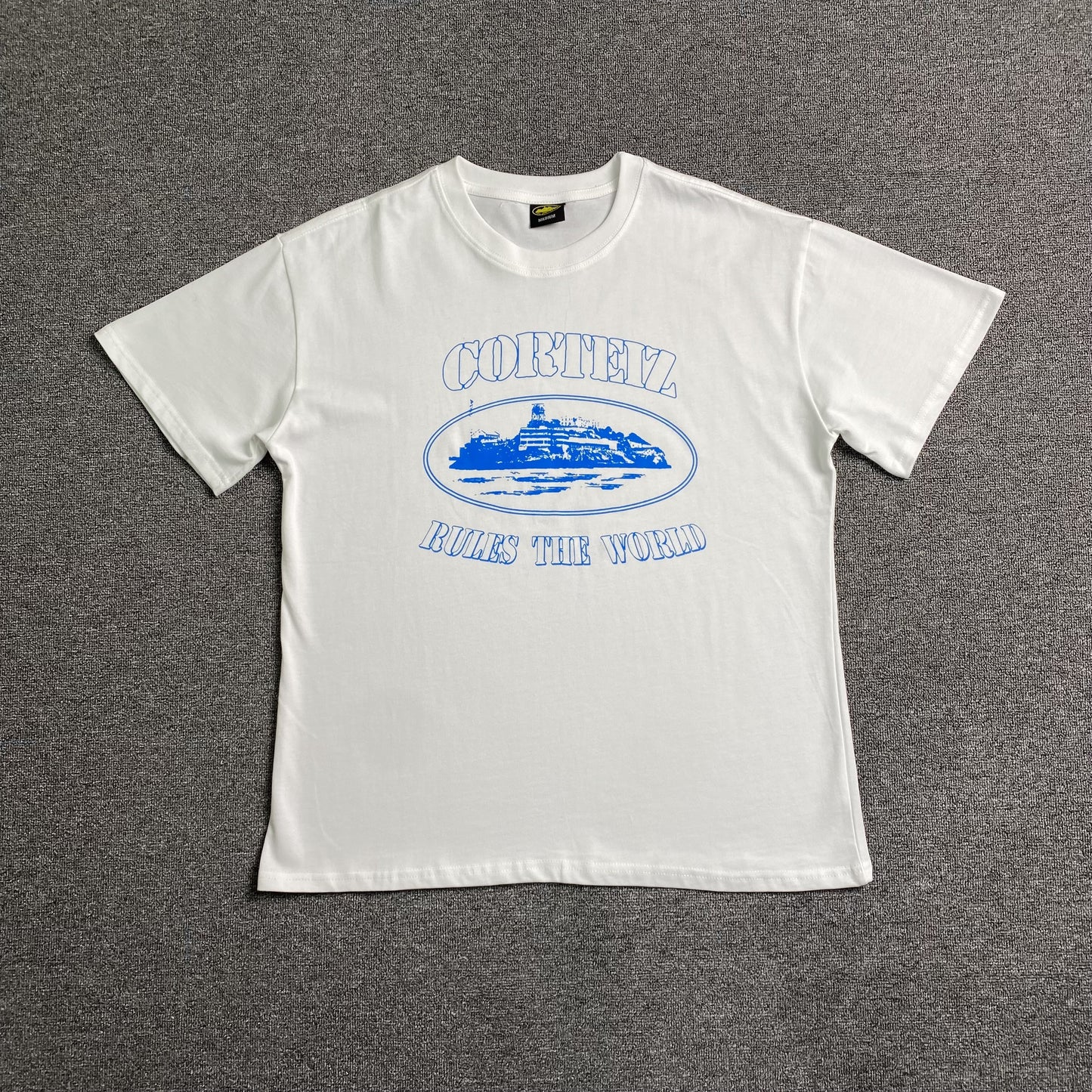 corteiz-alcatraz-rules-the-world-tee-white_55edf871-Drip Store Argentina
