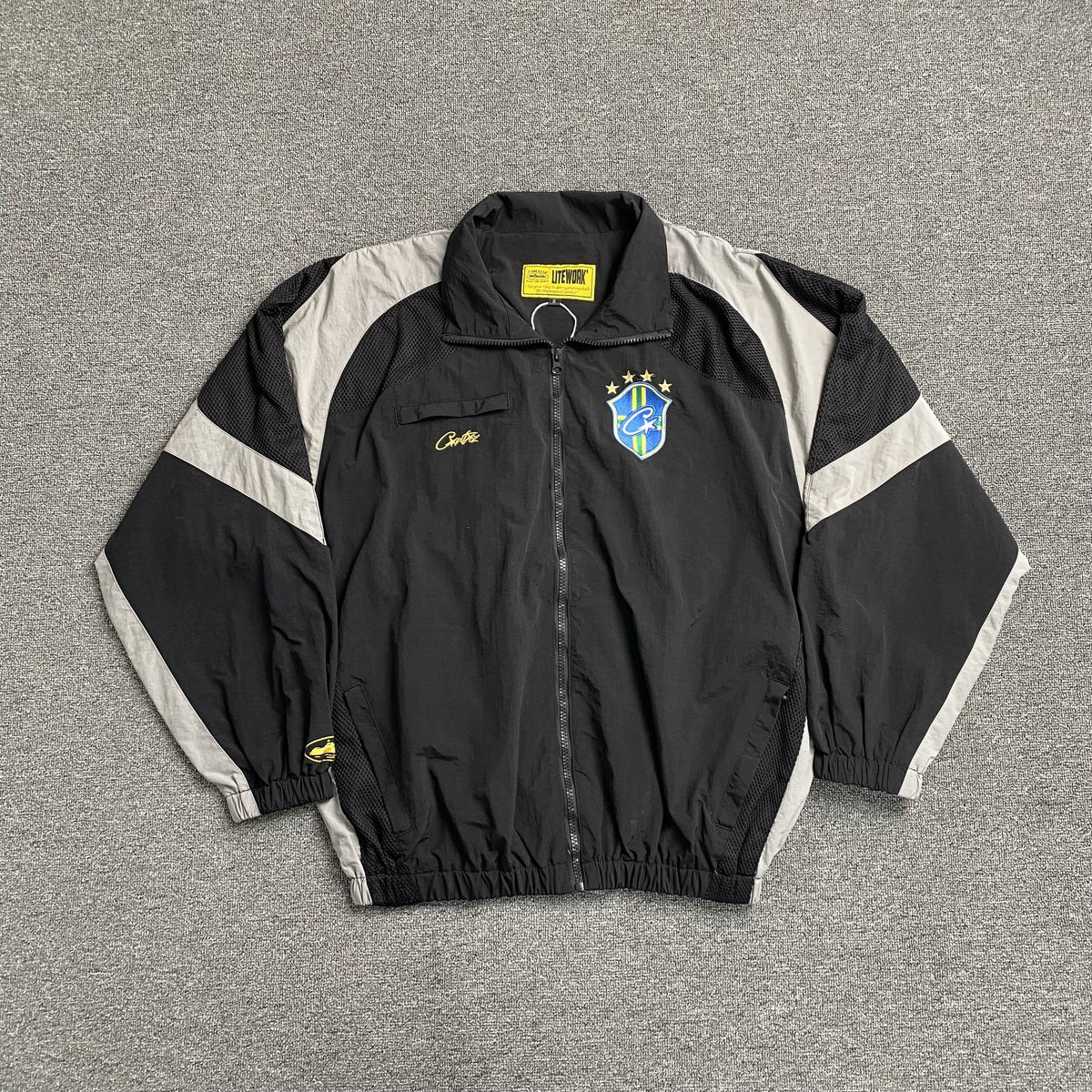 Campera Corteiz Brasil Olympic Shuku Negra - Drip Store Argentina