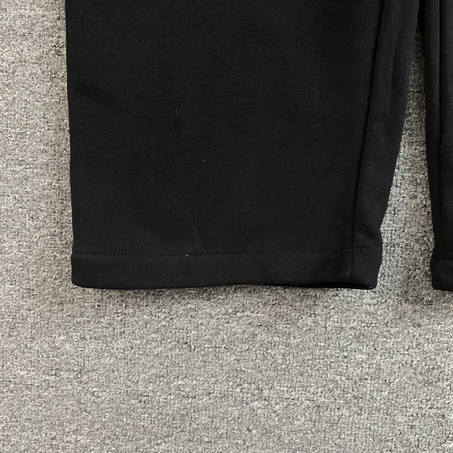 Pantalon Corteiz Colly Arch Open Hem Negro