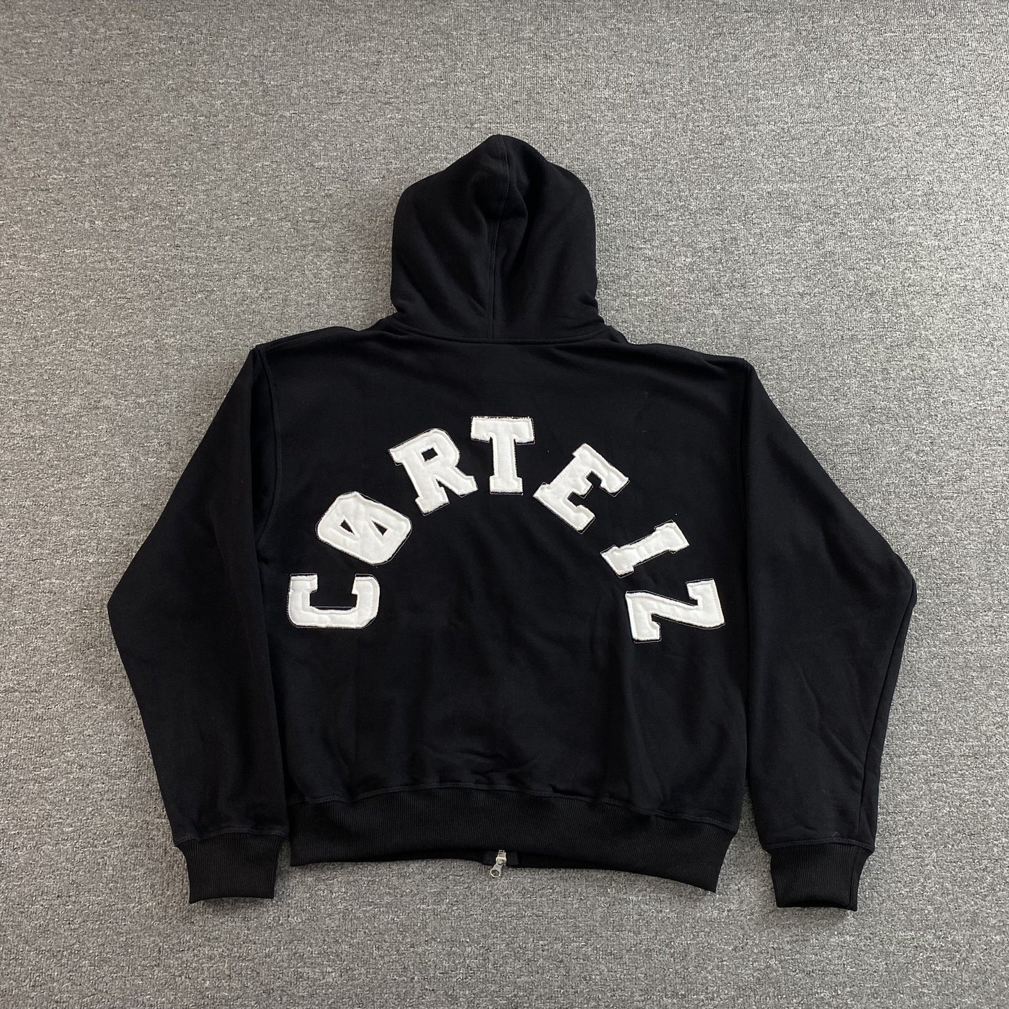 Campera Corteiz Colly Arch Negra