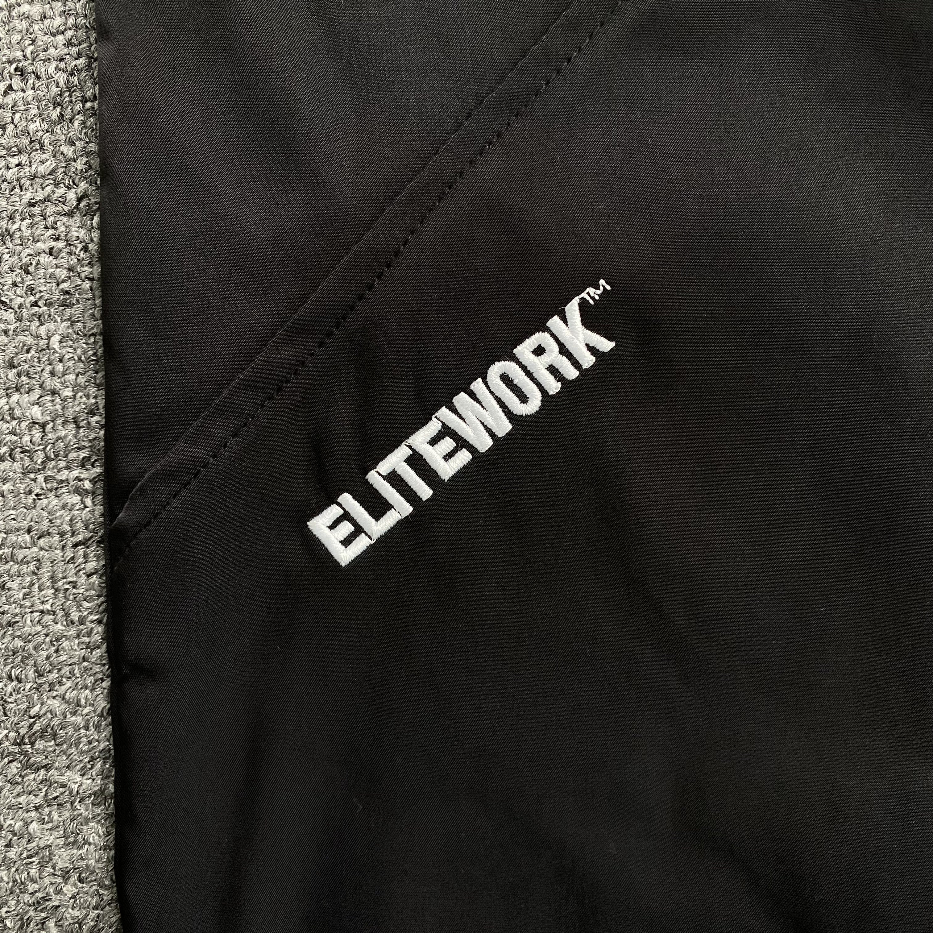 Pantalon Corteiz Elitework Shell Negro - Drip Store Argentina