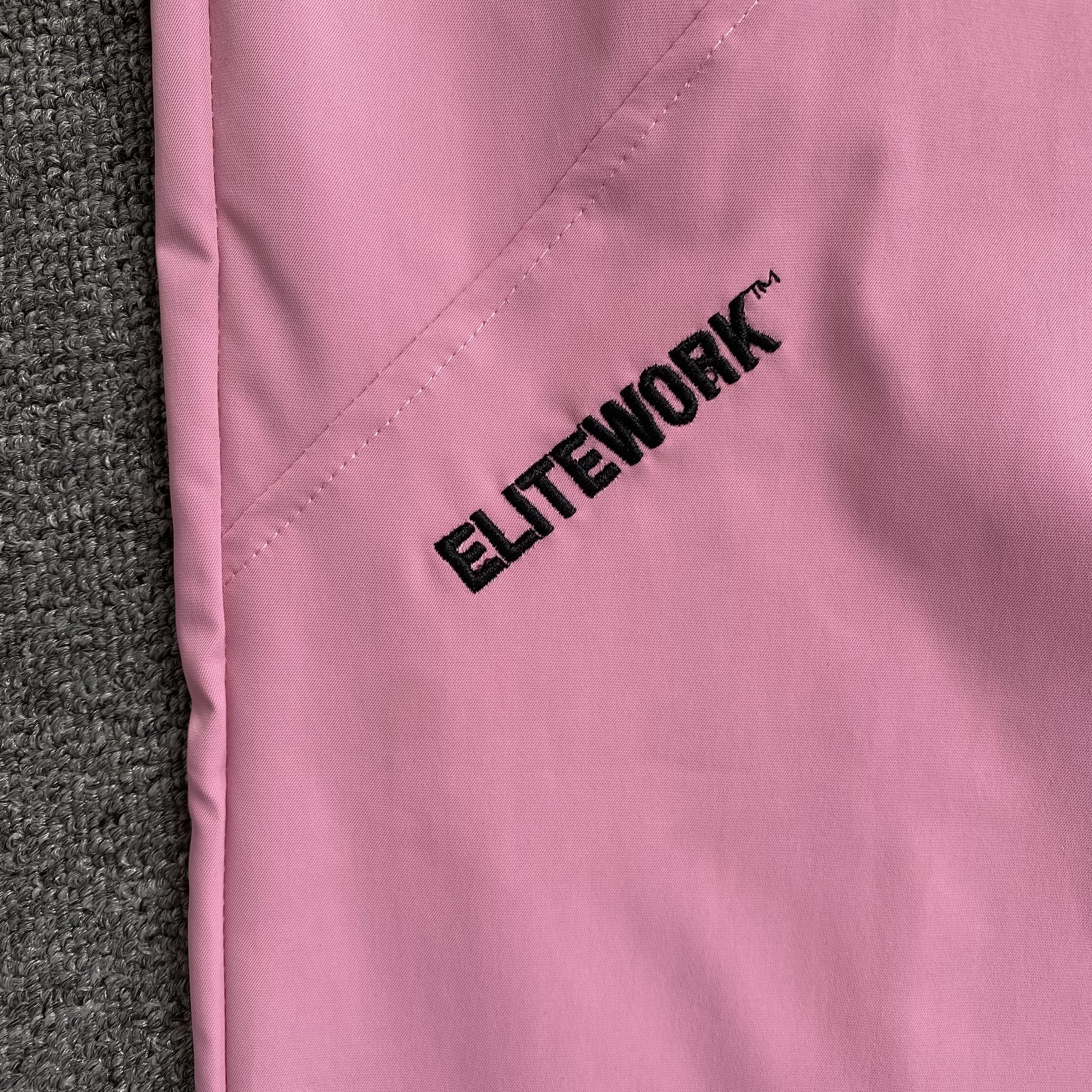 corteiz-elitework-shell-pant-pink-4-Drip Store Argentina