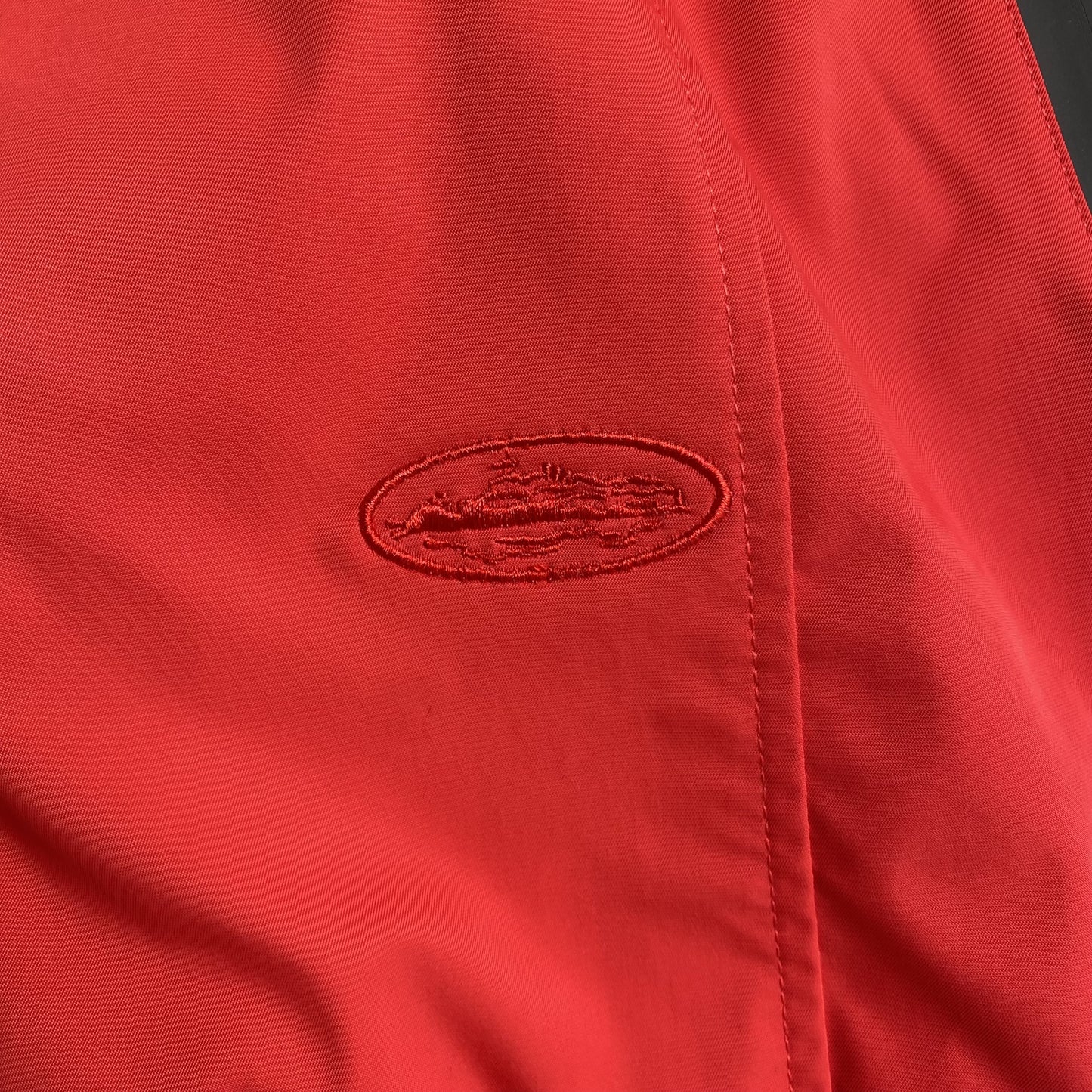 corteiz-elitework-shell-pant-red-6-Drip Store Argentina