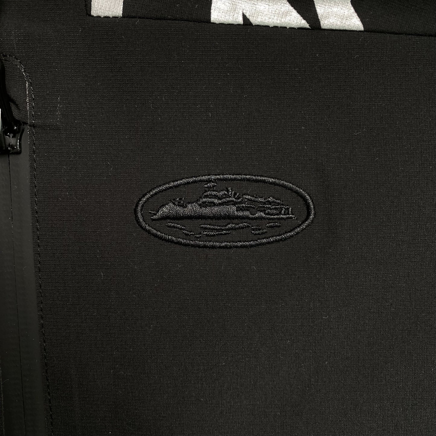 corteiz-elitework-waterproof-shell-jacket-black-3-Drip Store Argentina