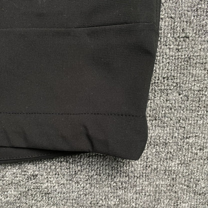 corteiz-elitework-waterproof-shell-jacket-black-7-Drip Store Argentina