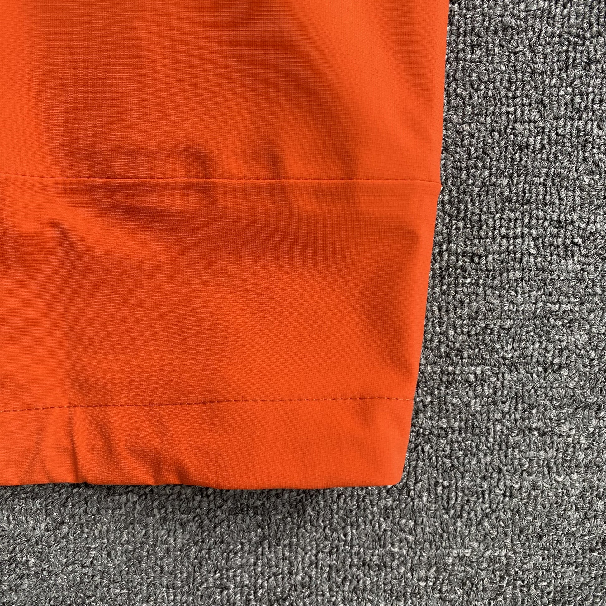 corteiz-elitework-waterproof-shell-jacket-orange-11-Drip Store Argentina