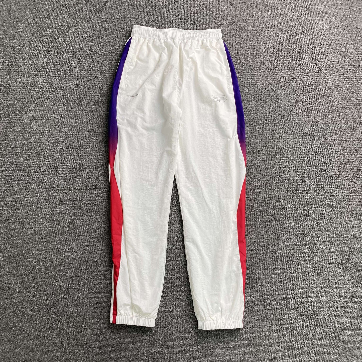 Pantalon Corteiz Gradient Litework Blanco