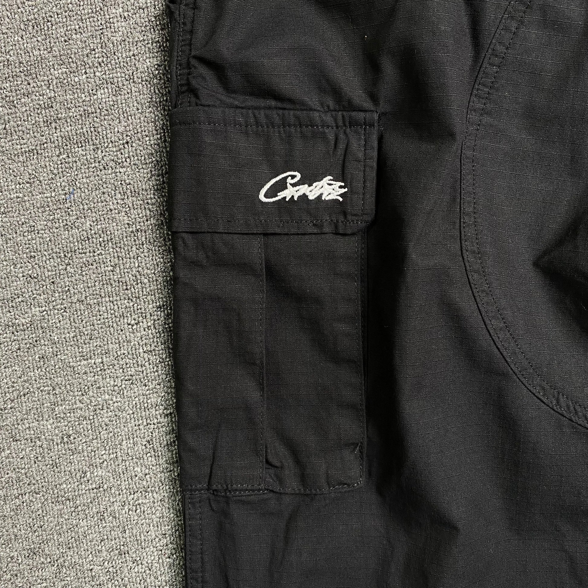 corteiz-guerillaz-cargos-black-4-Drip Store Argentina