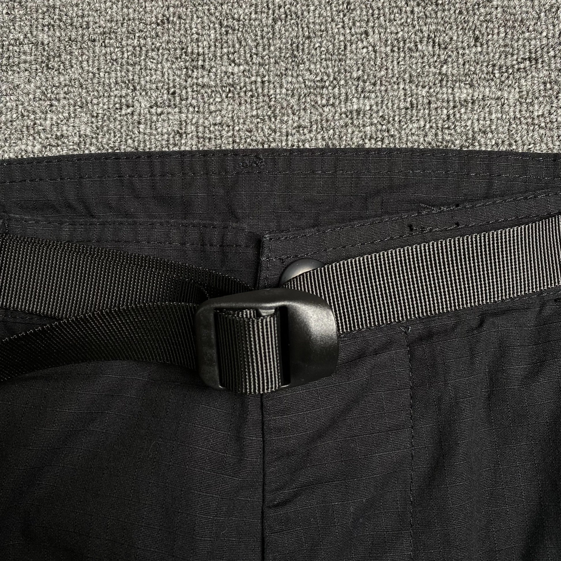 corteiz-guerillaz-cargos-black-7-Drip Store Argentina