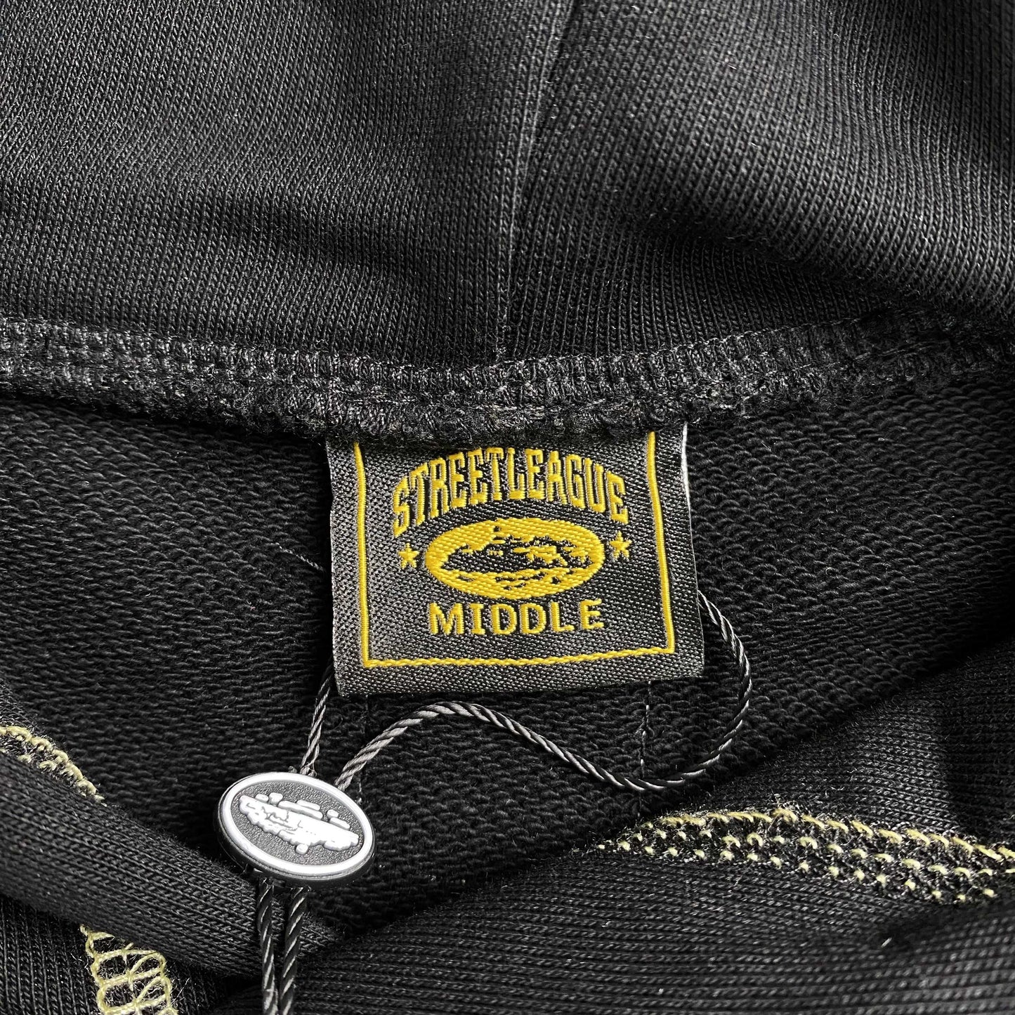 Buzo Corteiz Corteiz HMP V2 Hoodie Negro