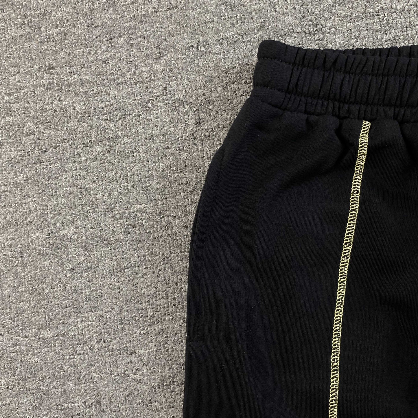 Pantalon Corteiz HMP V2 Negro