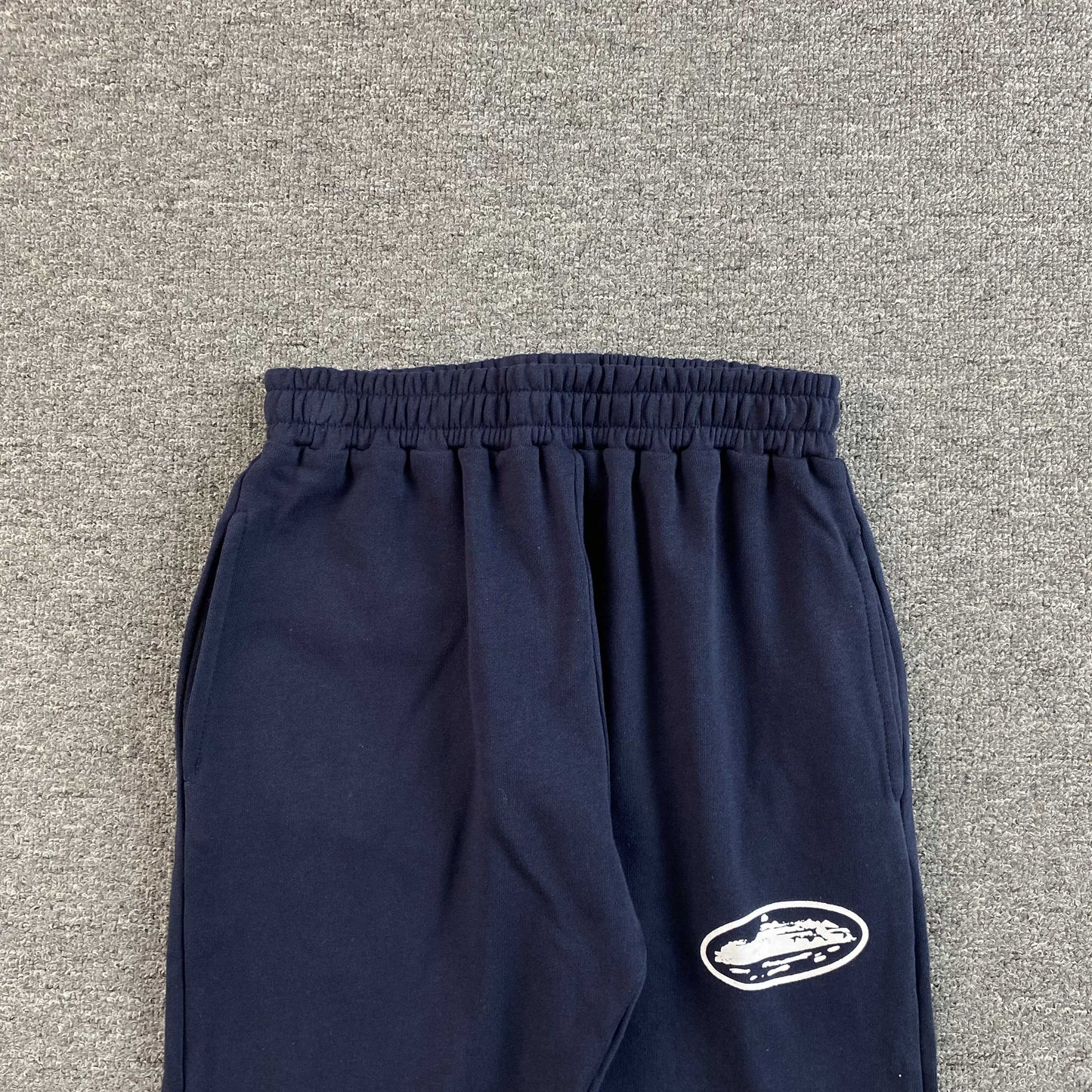 Pantalon Corteiz Island Puff Print Open Hem Navy