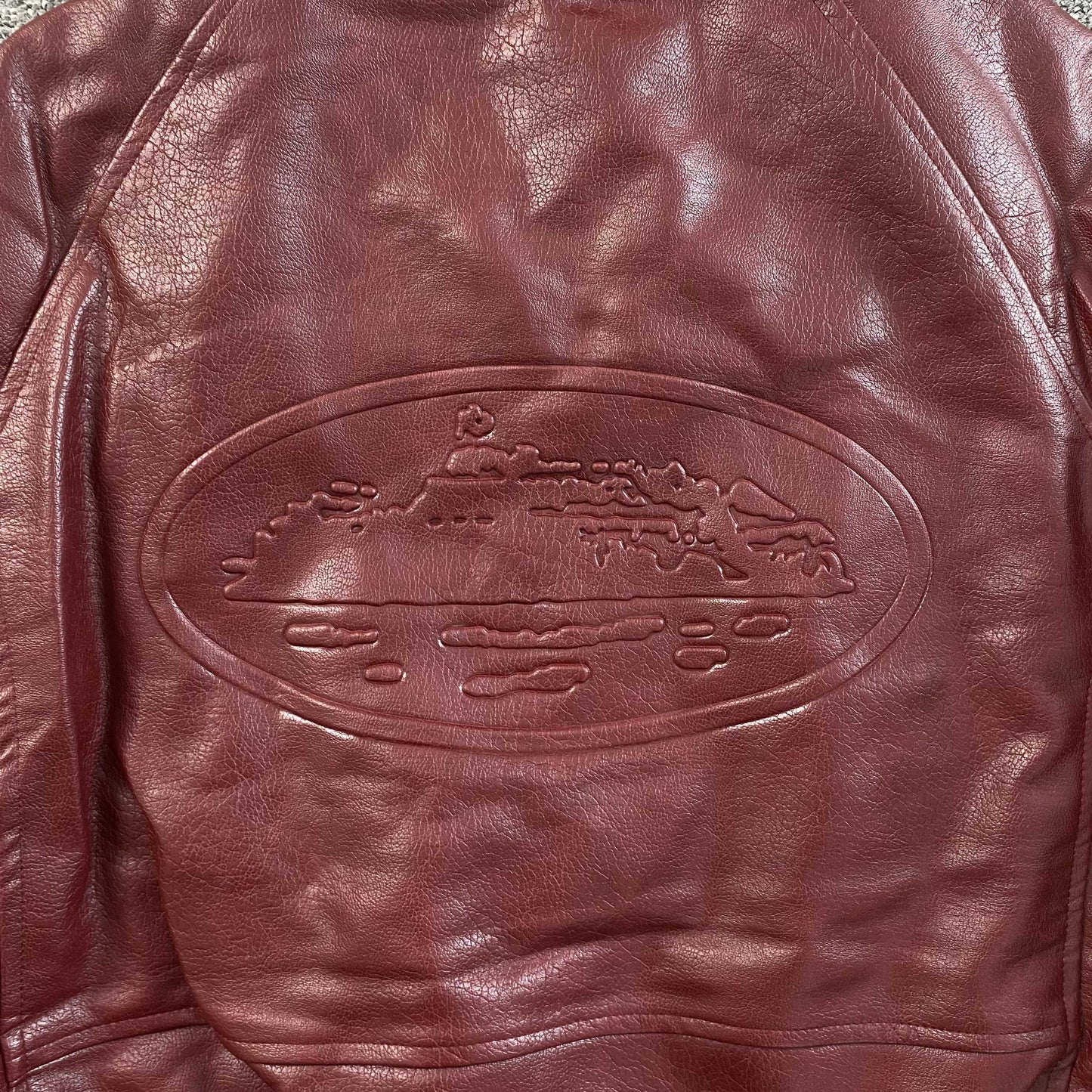 Campera Corteiz Da Skydive Cuero Bordó