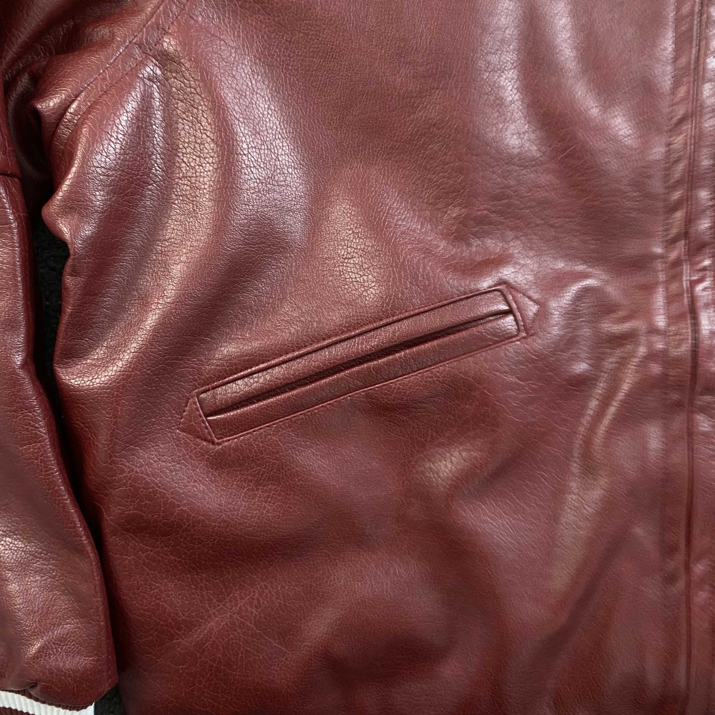 Campera Corteiz Da Skydive Cuero Bordó