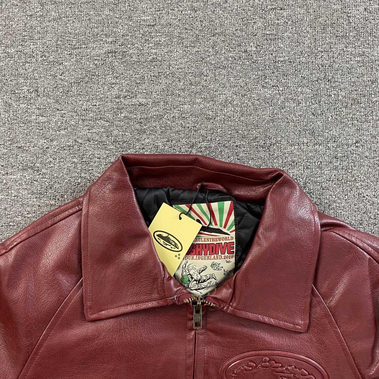 Campera Corteiz Da Skydive Cuero Bordó
