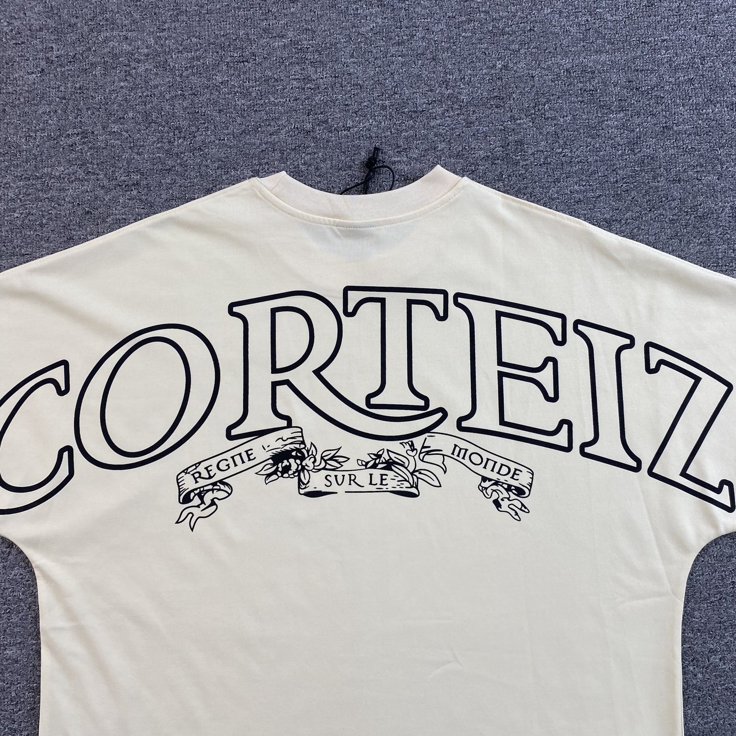 corteiz-royale-tee-white-3-Drip Store Argentina