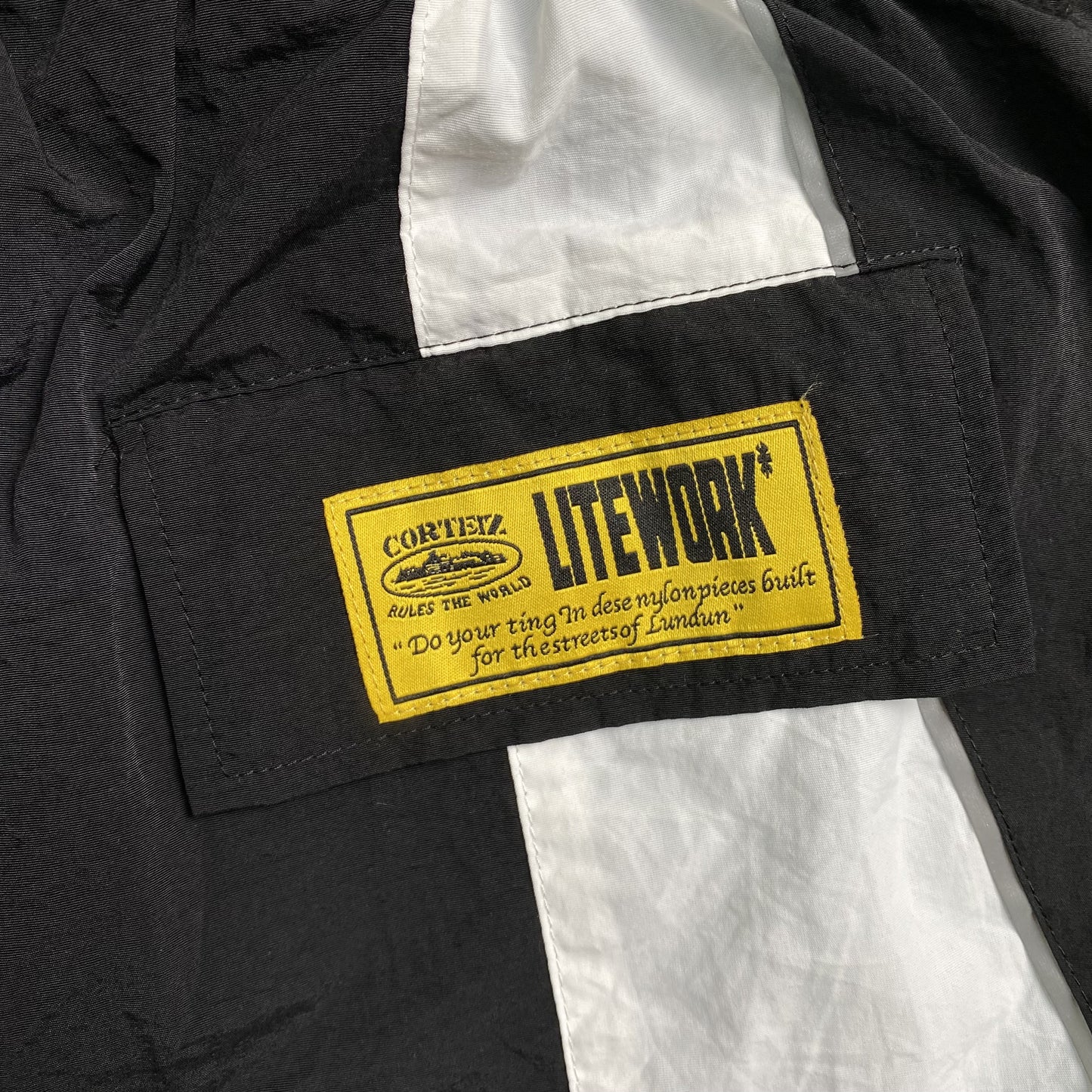 corteiz-spring-shorts-black-8-Drip Store Argentina